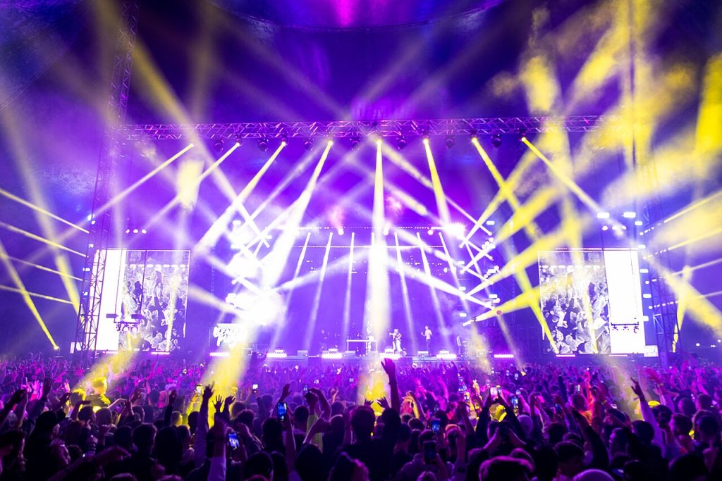Seabottom Muziekfestival 2026 in Lelystad, een muziekfestival op de voormalige zeebodem van de Flevopolder met Mooi Wark op het programma