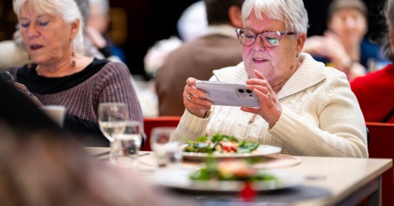Buurtrestaurant AtolKitchen 2026 — markt-eten in Lelystad