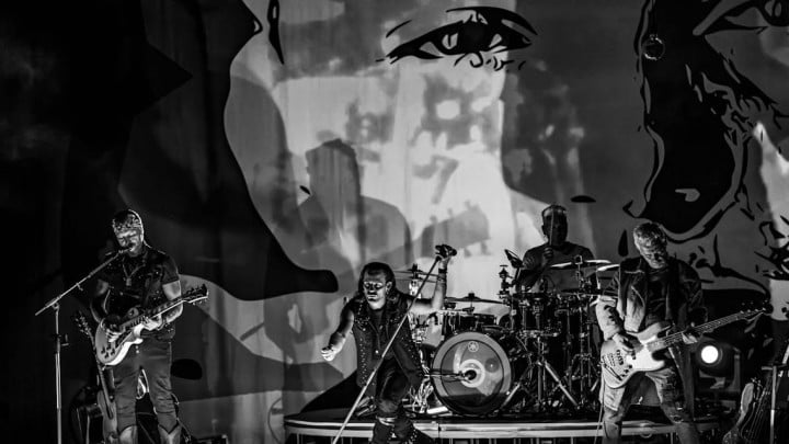 U2 the music – U2 50 jaar — theater in Lelystad